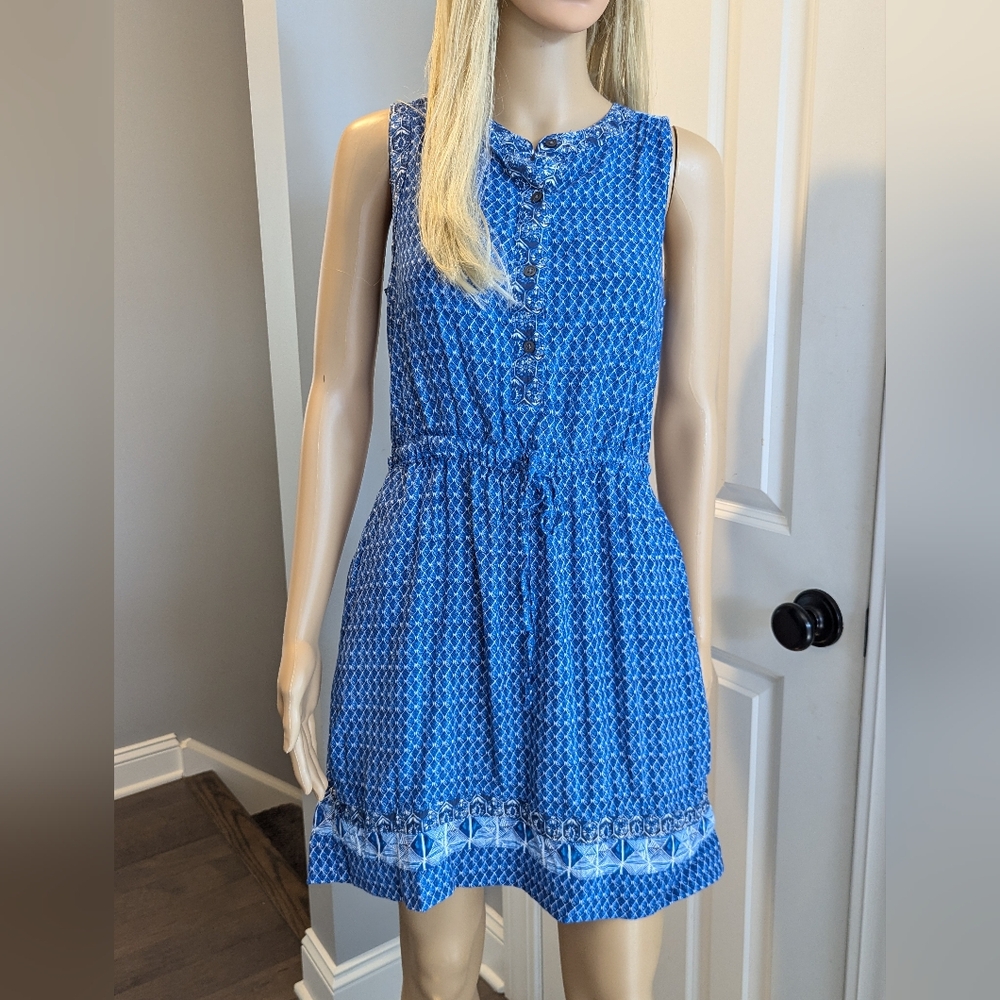Sleeveless GAP mix print shirt dress, size small, blue print